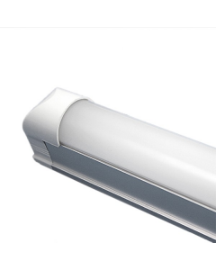 LED Lysrör med Armatur, T8, 60cm, 9W, 6500K